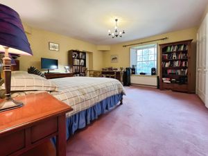 Photo 6- click for photo gallery